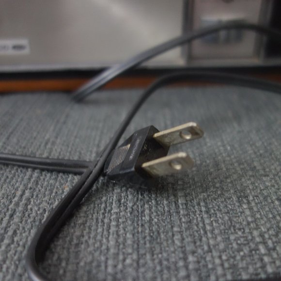 Vintage Philco Ford Radio R725WA.0382003 27-13723-2 Made in Taiwan LL-24032 - Picture 14 of 14